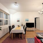 Ruokailutila / olohuone