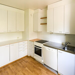 Eteisestä käynti keittiöön