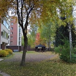 Sisäpiha, grillikatos