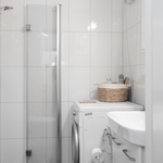 Kylpyhuoneesta yleiskuva 1