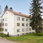 Taloyhtiön takapiha