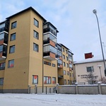 Parveke sisäpihan puoleen