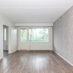 Yleiskuva olohuoneesta 2