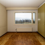 Makuuhuone 1 ikkunaan päin