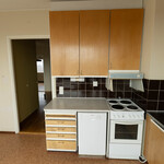 Eteisestä keittiöön