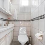 Erillinen wc 1