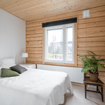 Alakerran makuuhuone