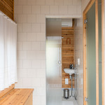 Saunan pukuhuone ja wc, jossa ILP