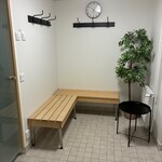 Taloyhtiön pukuhuone