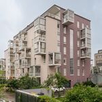 Julkisivu pihalta