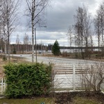 keväinen piha