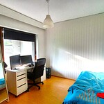 Alakerran makuuhuone