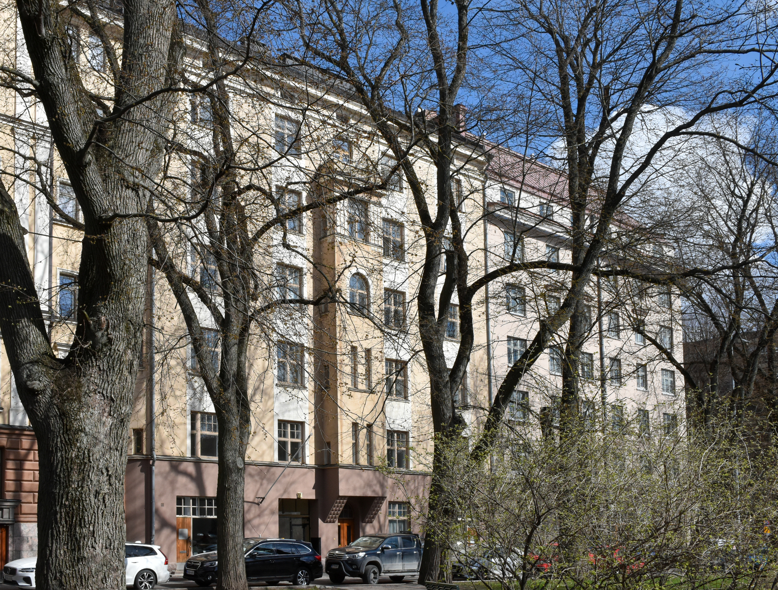 Vuorimiehenkatu 23b - image 1