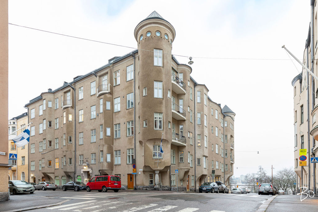 Luotsikatu 13 - kuva 60