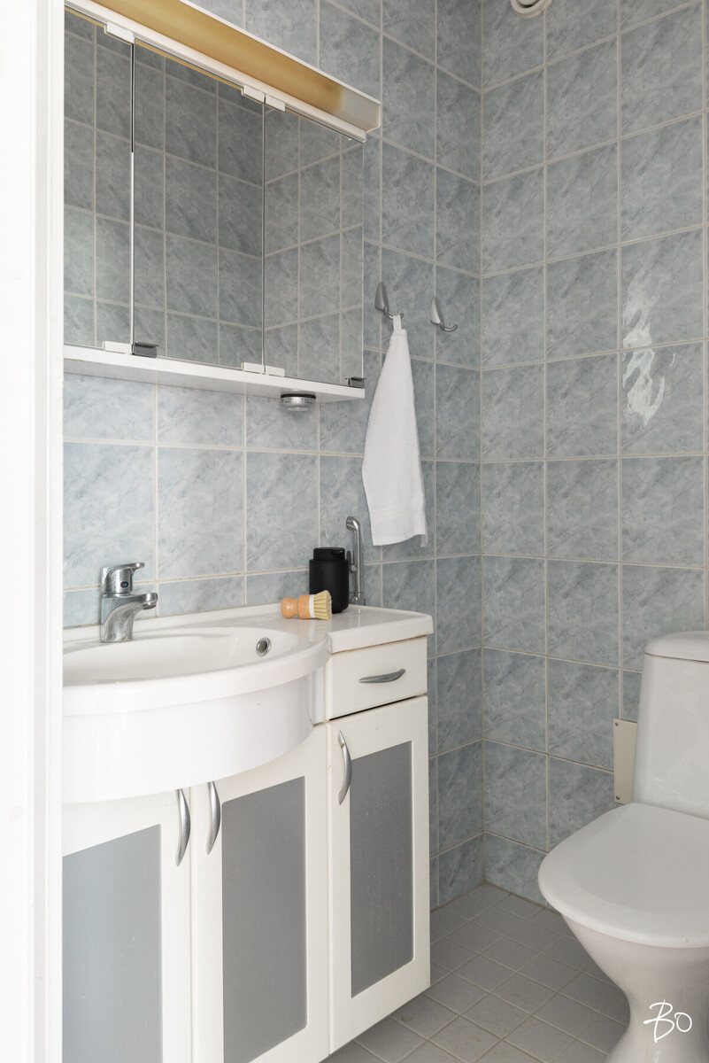 Kyösti Kallion tie 8  - image 14