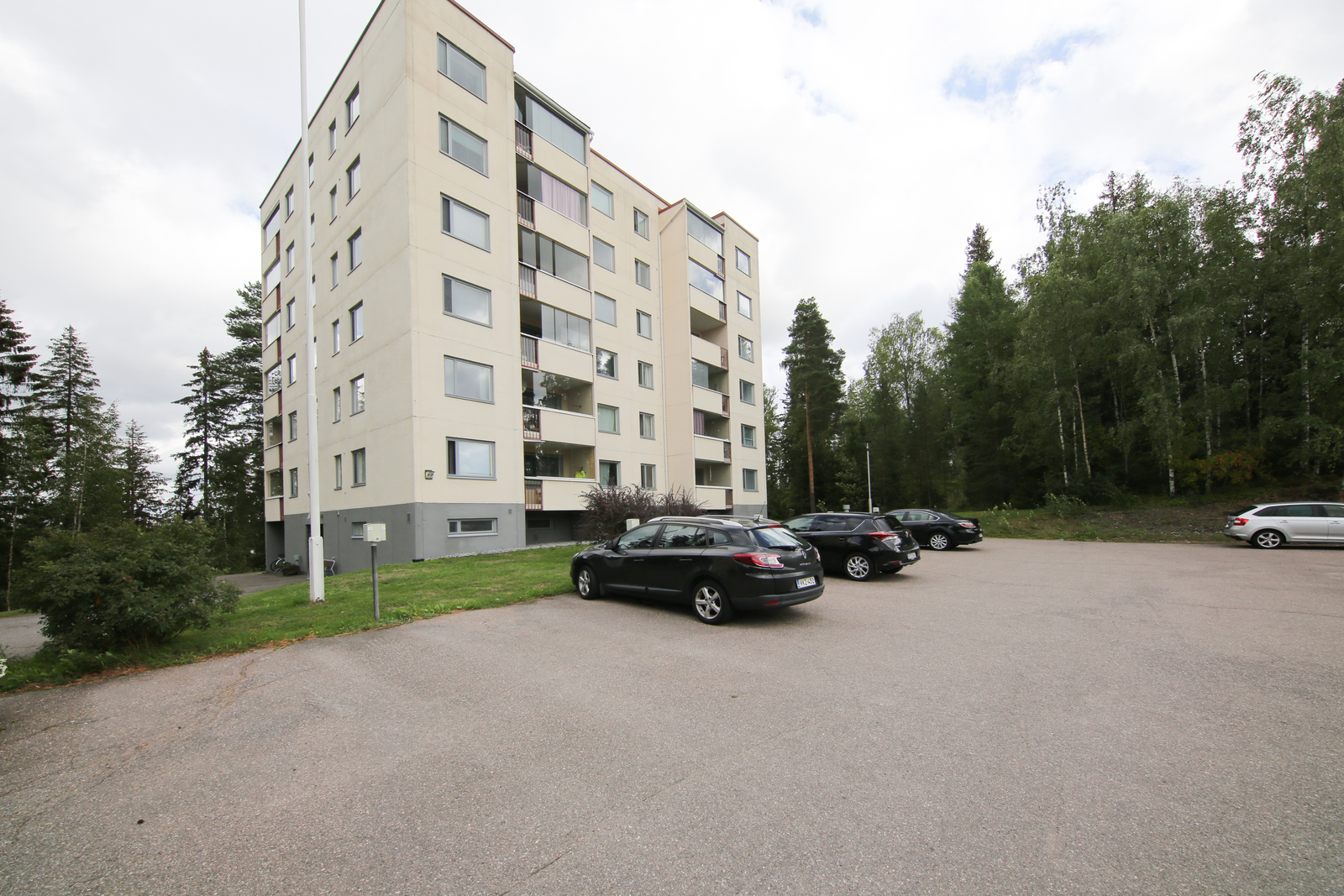 Klikkaa kohteen kuvagalleriaan Kohteen kuva
