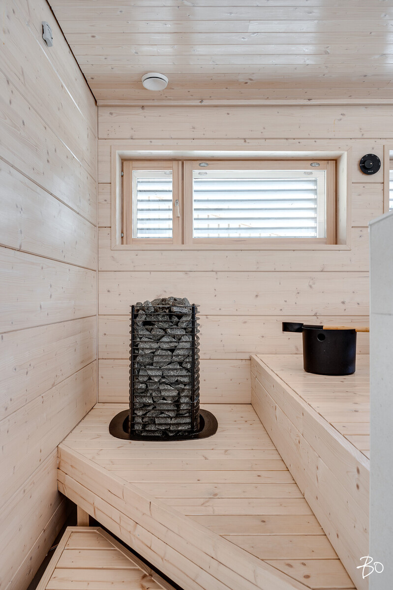 Lounatuuli 16 - kuva 23