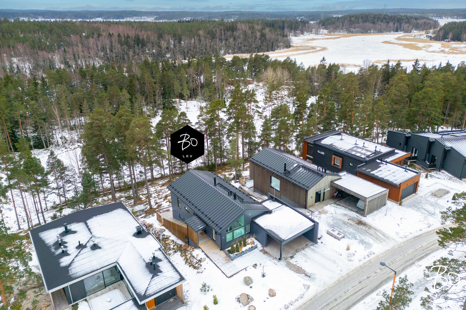 Lounatuuli 16 - kuva 33