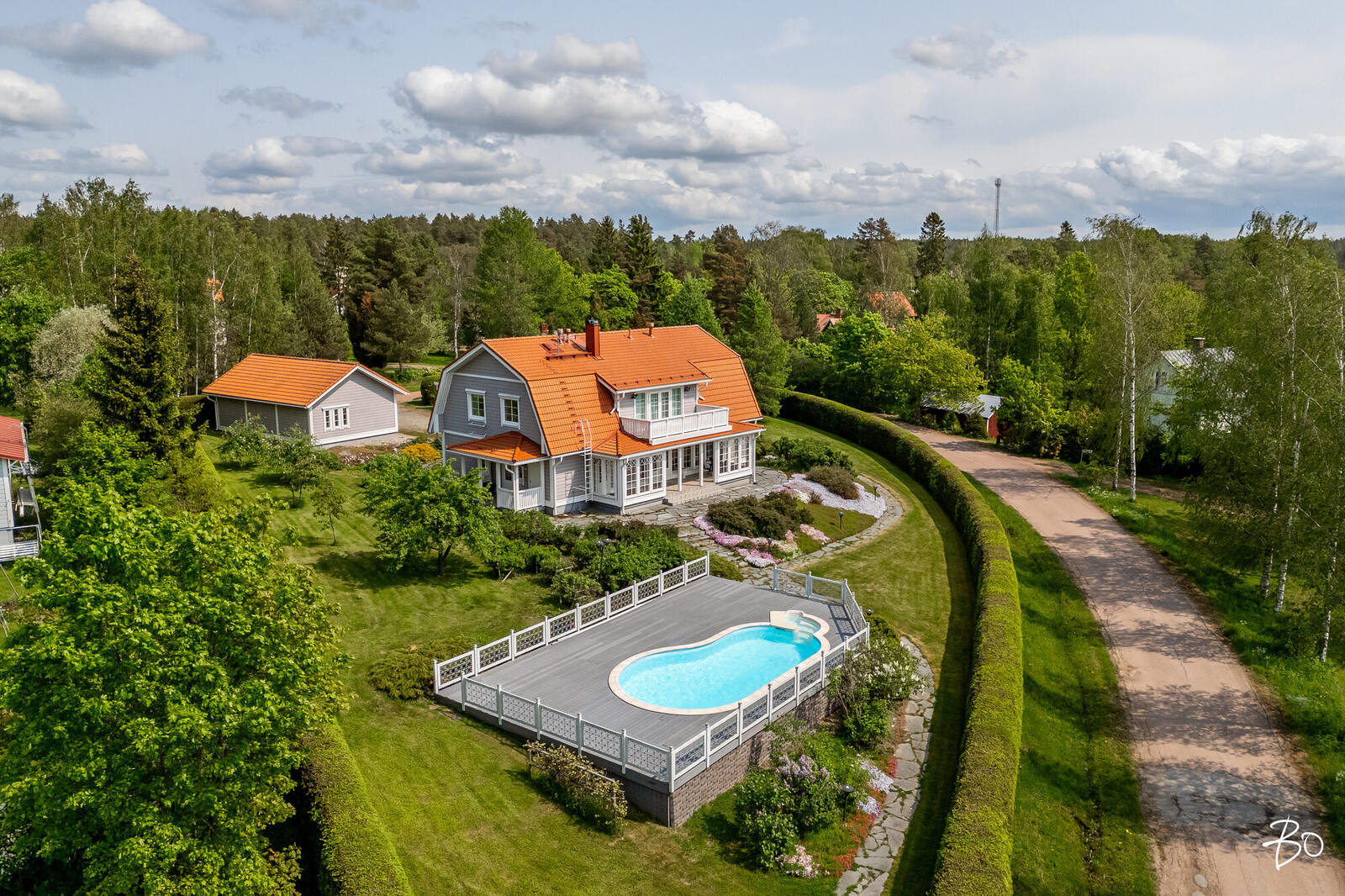 Vuoristotie 4 - kuva 1