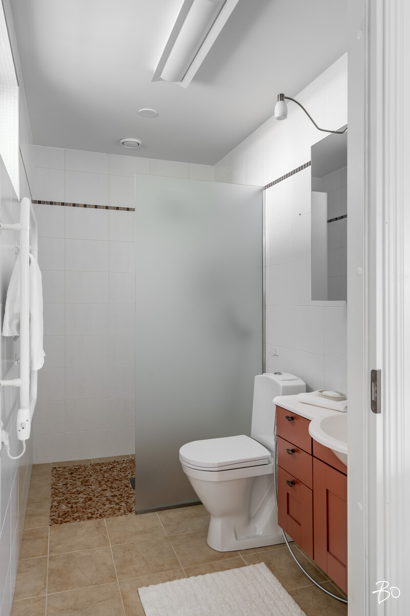 Vuoristotie 4 - kuva 23