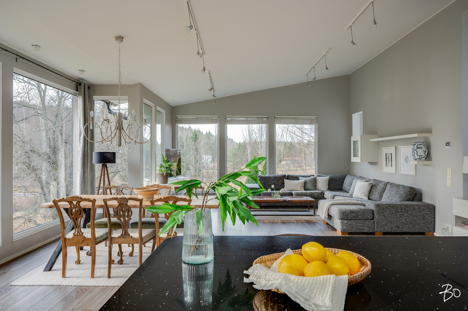 Illoistentie 84 - kuva 2