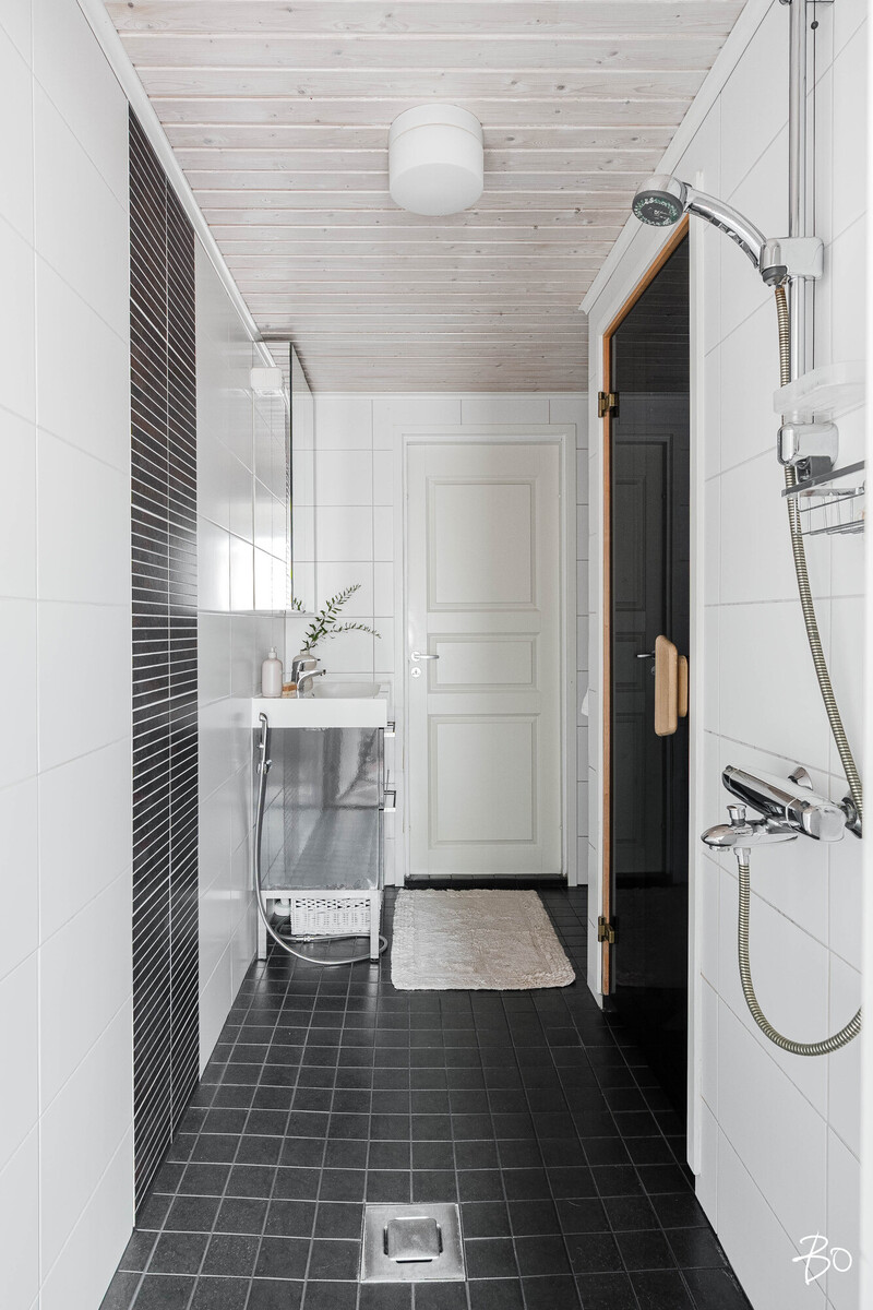 Menninkäisenkatu 10 - image 28