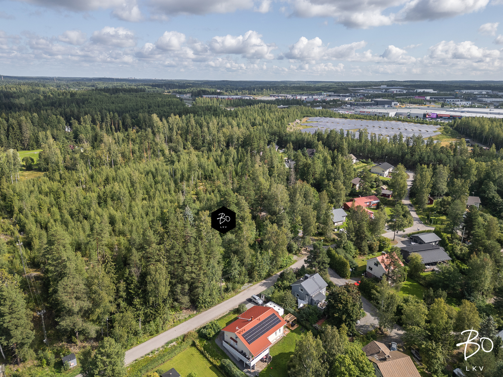 Ruskeeahteentie 9 - kuva 1