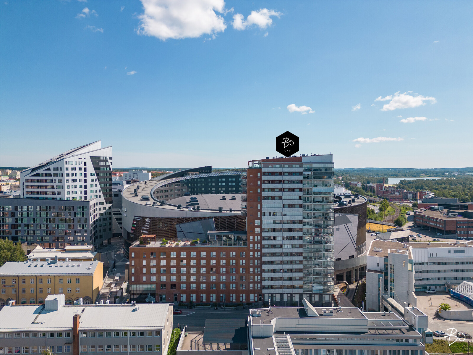 Kansikatu 8 - kuva 3
