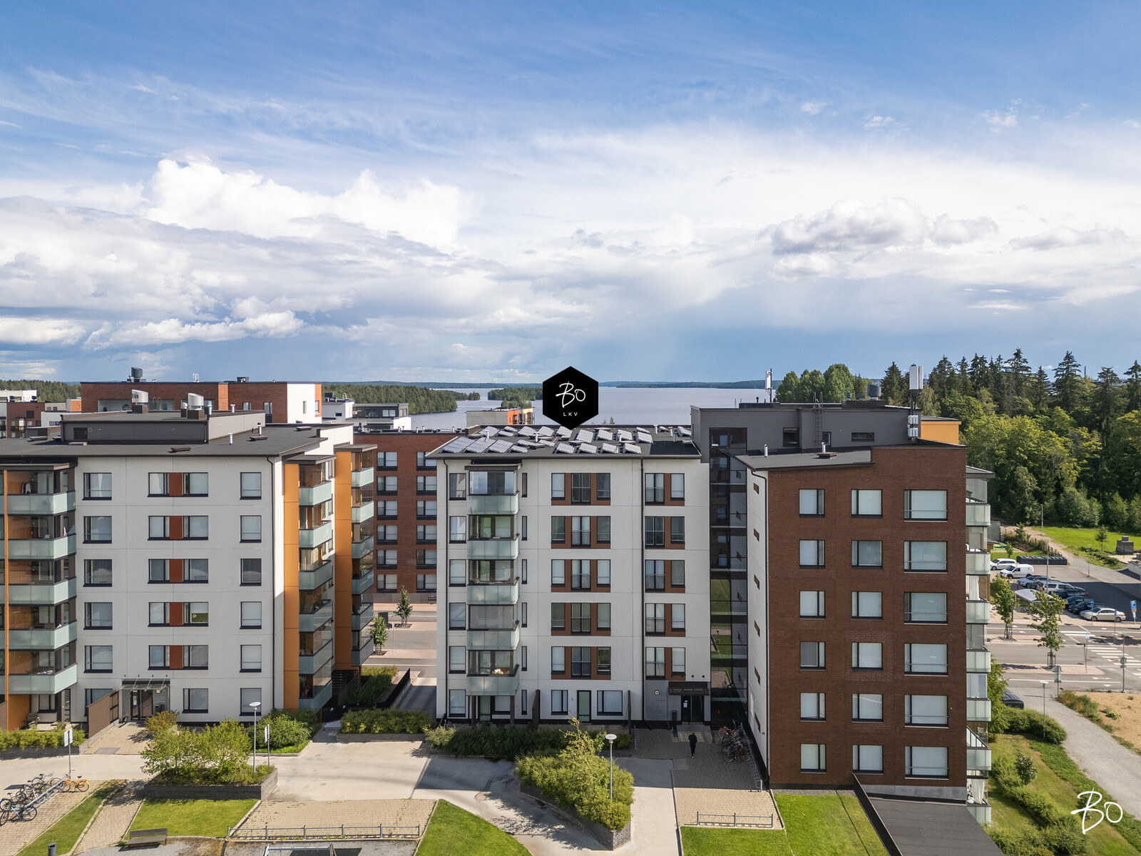 Raamikatu 18 - kuva 1