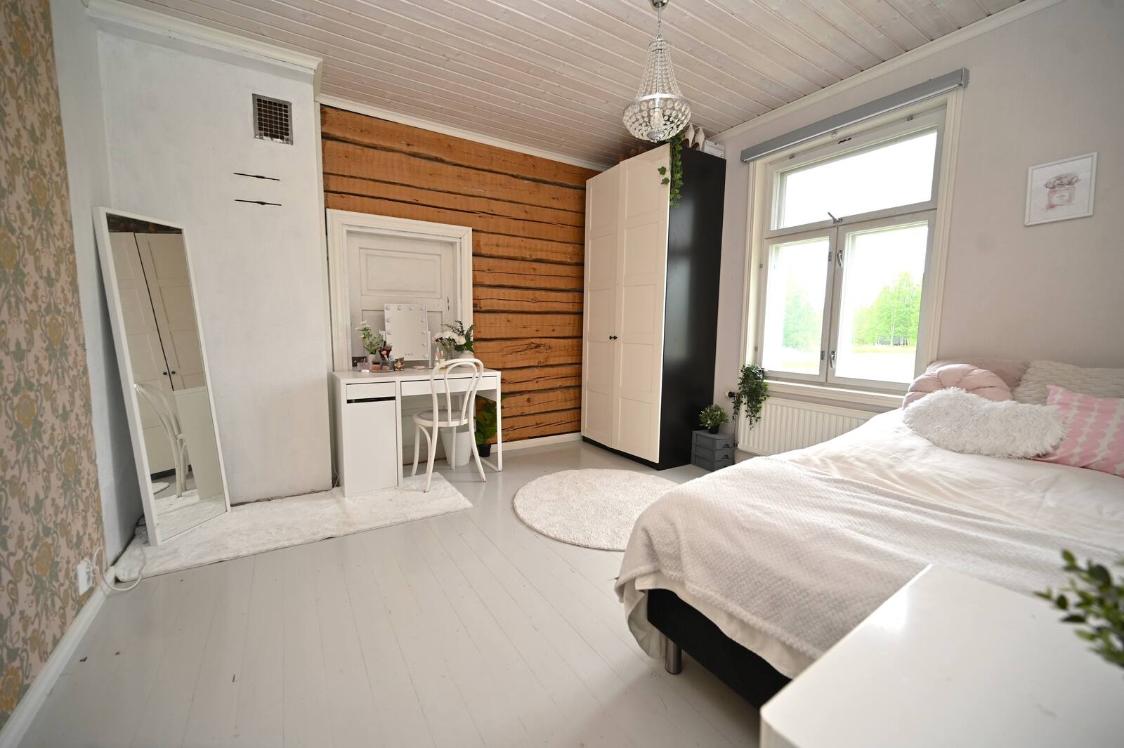 Real Estate Image