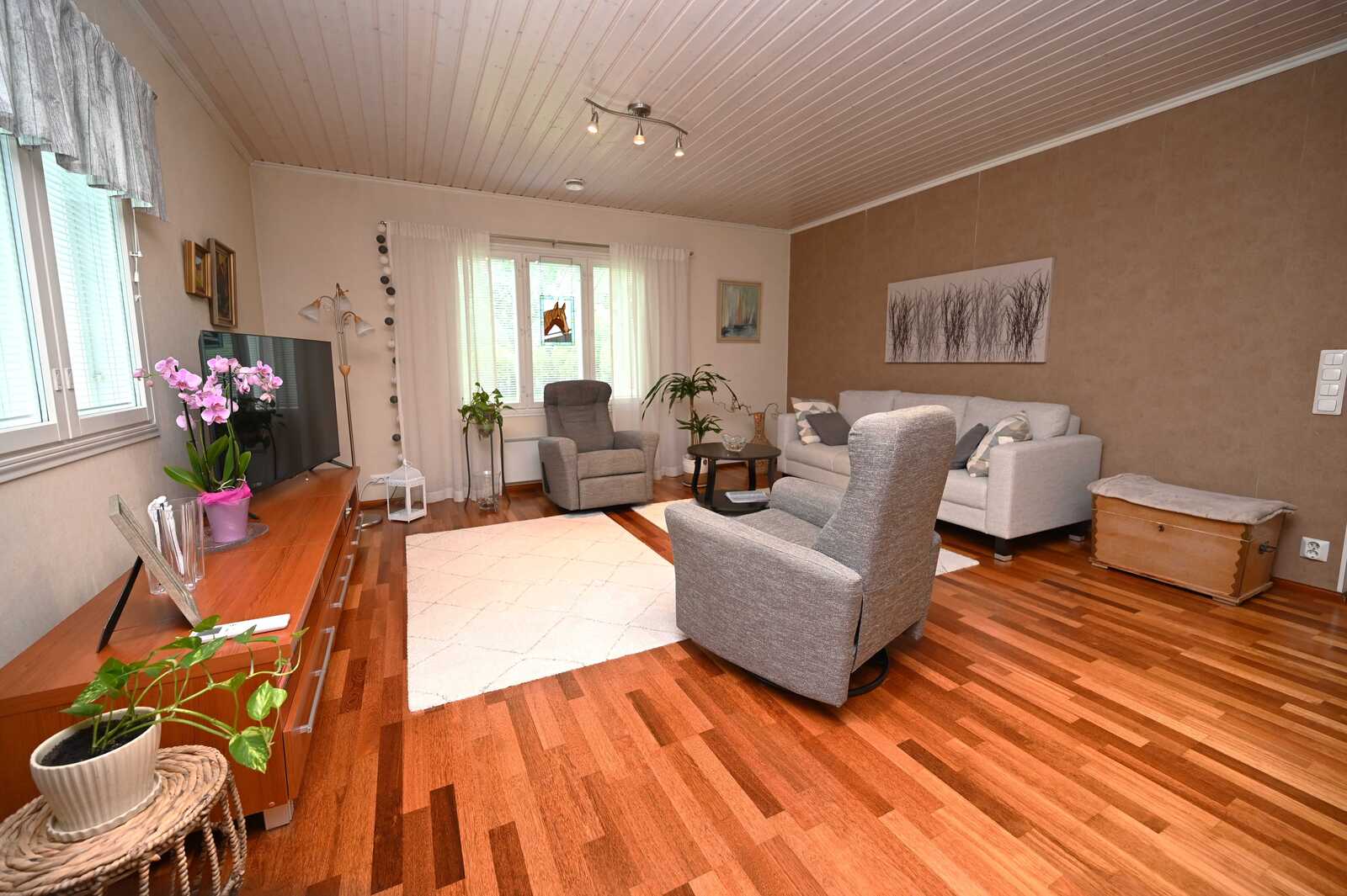 Real Estate Image
