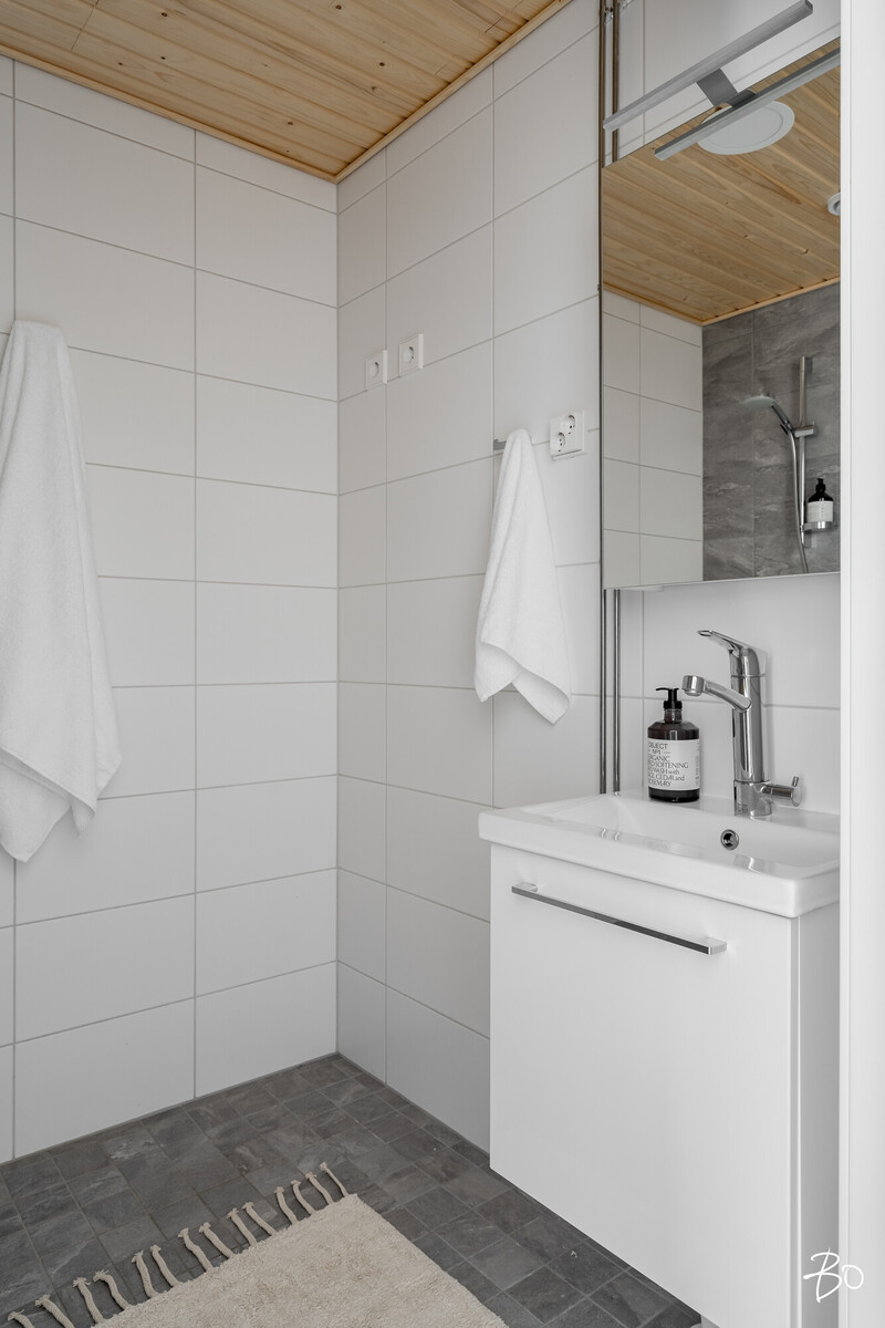 Nihtisillankuja 2 - image 11