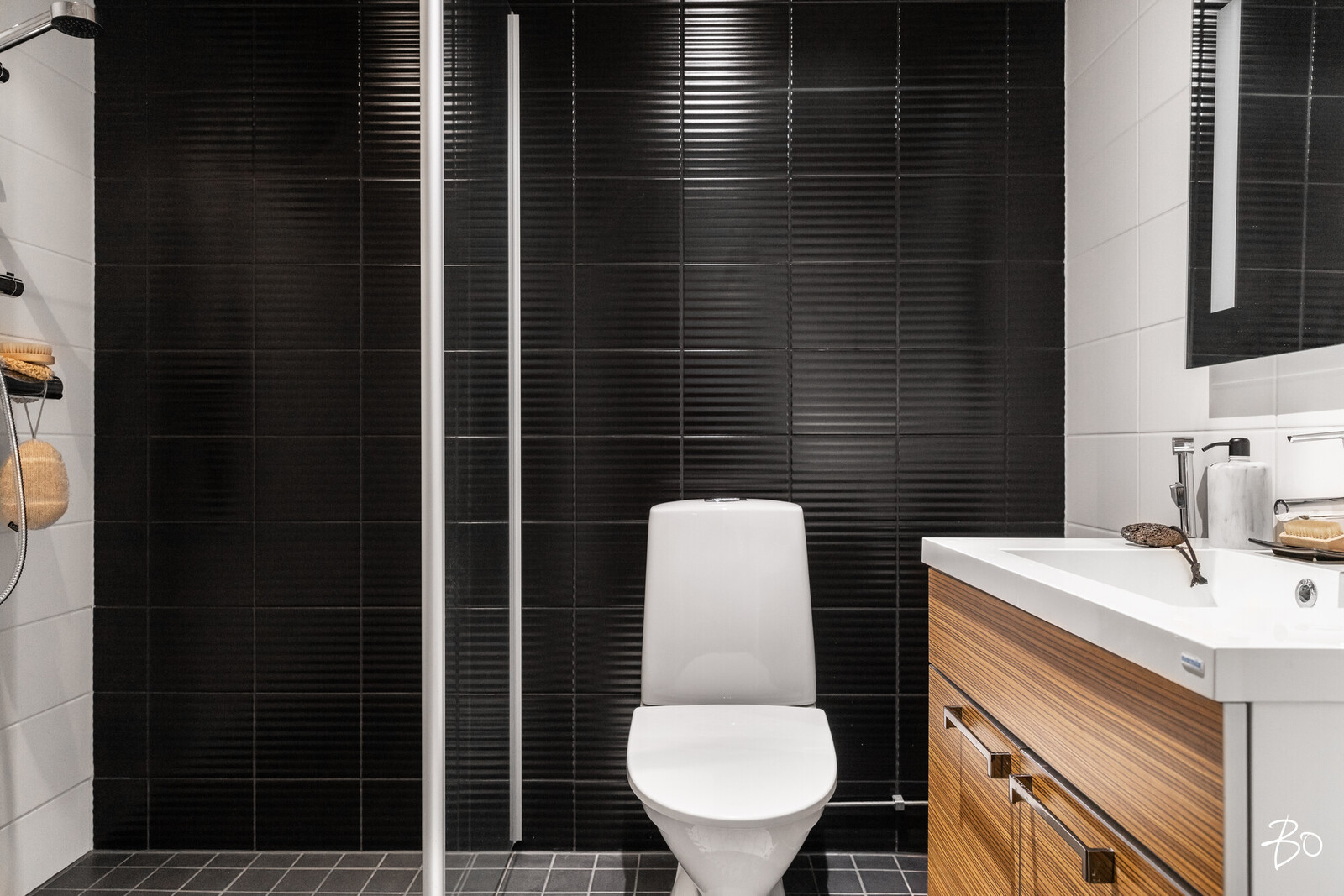 Siipipeilintie 11 - kuva 16