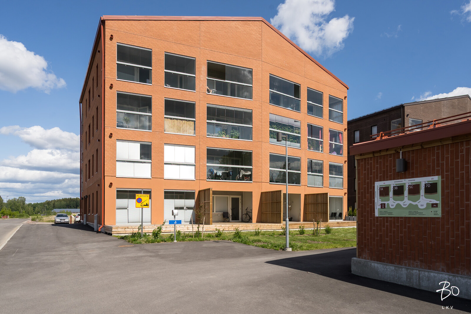 Räystäspääskyntie 1 - image 18