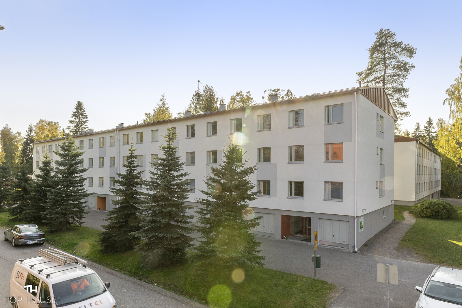 Pellavamäentie 8  julkisivu 