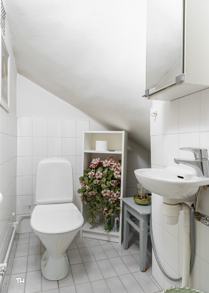 wc alakerta