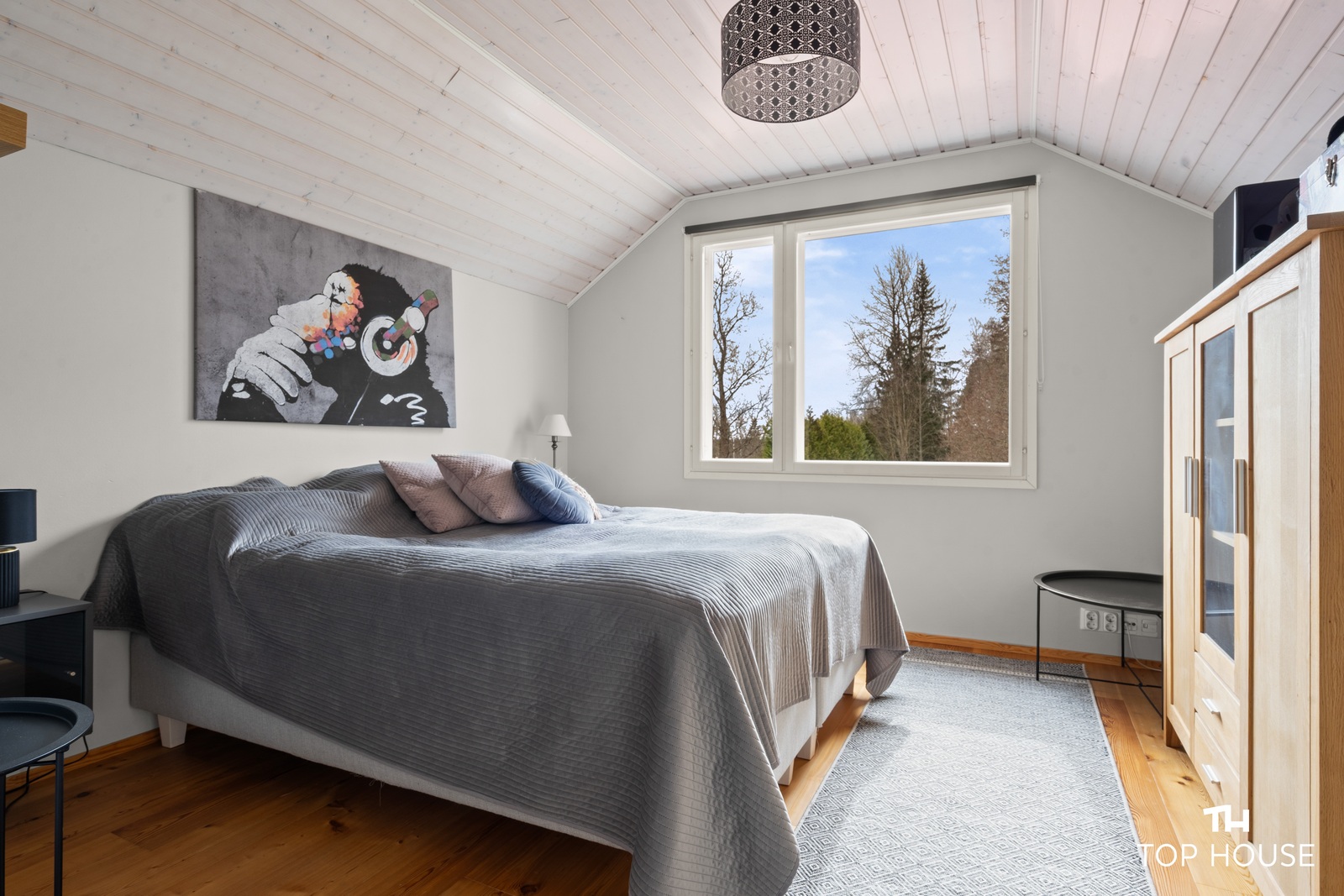 Makuuhuone 4 yläkerrassa