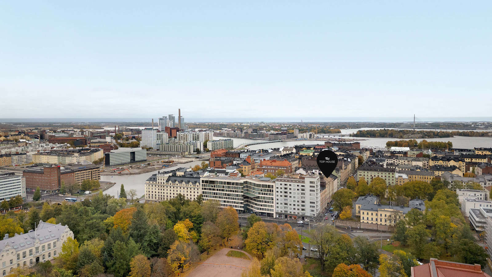 Julkisivu dronella 5