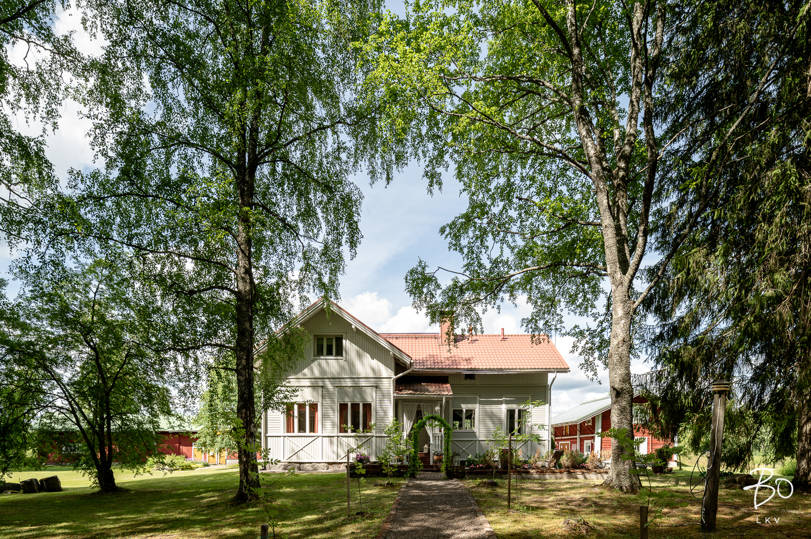 Tavinsalmentie 471 - kuva 1