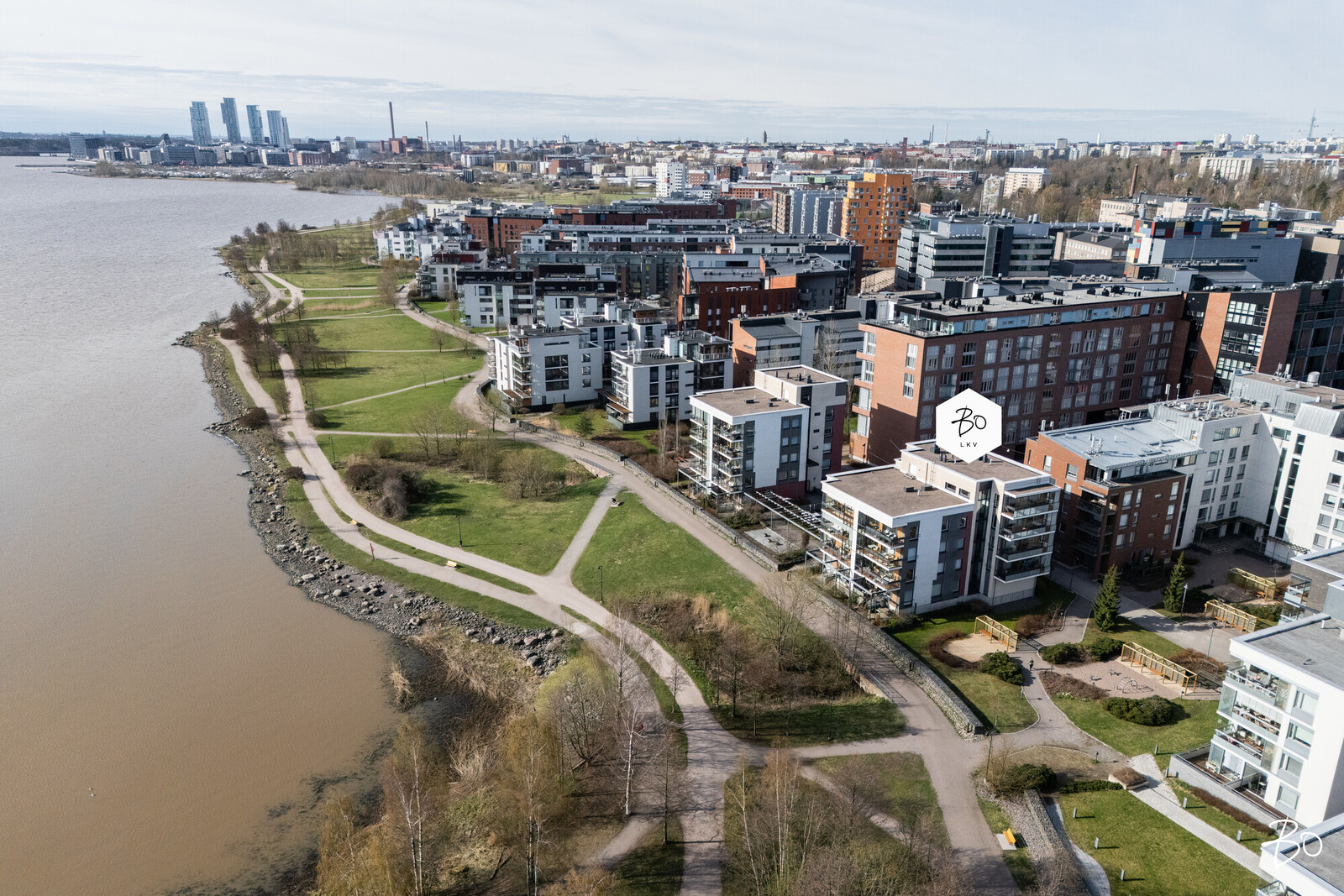 Posliinipiha 6 - kuva 18