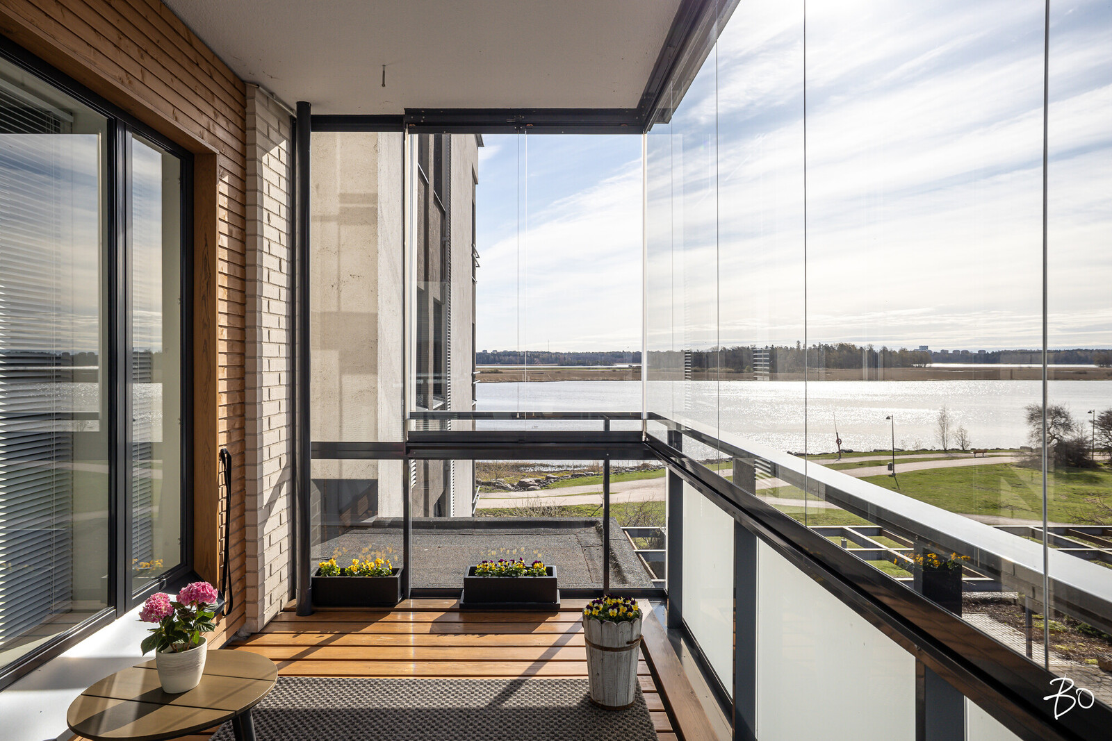 Posliinipiha 6 - kuva 1