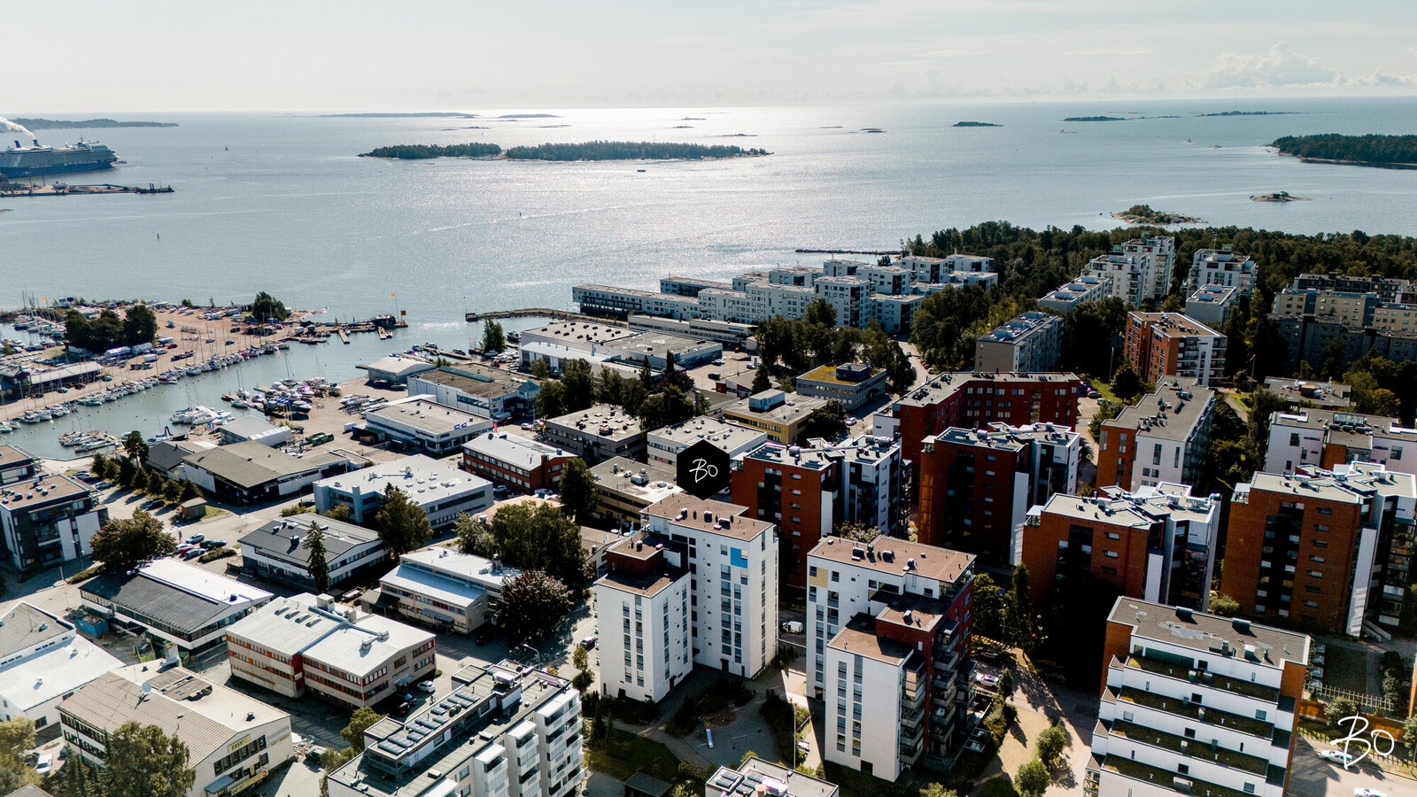 Nahkahousuntie 1 - kuva 1