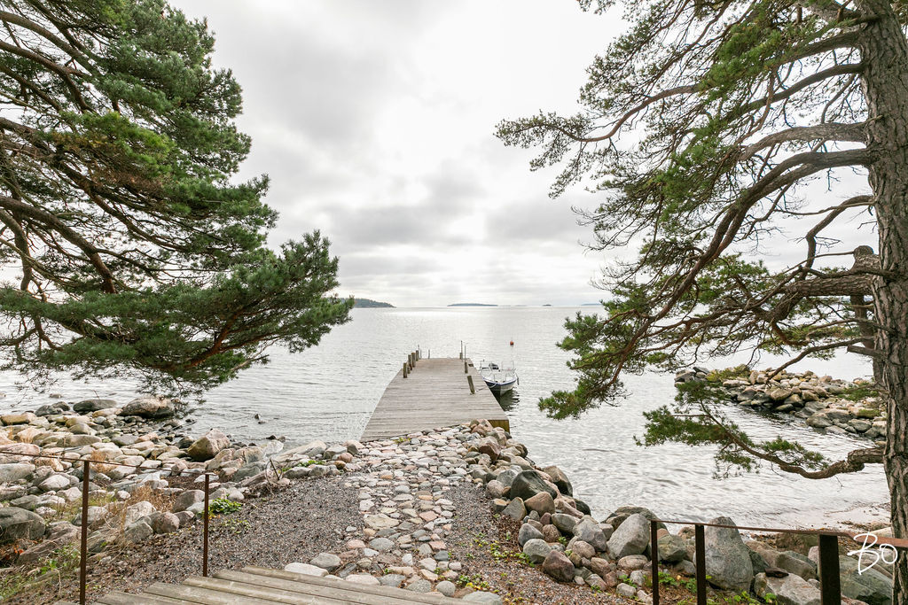 Musta Hevonen 156  - kuva 26