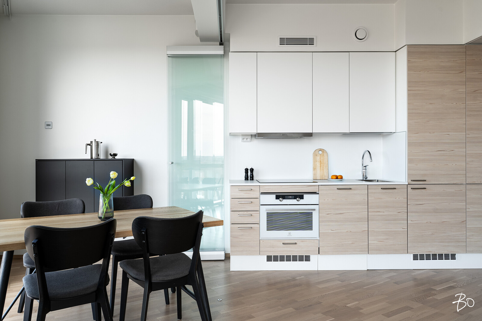 Kansikatu 1 - kuva 9