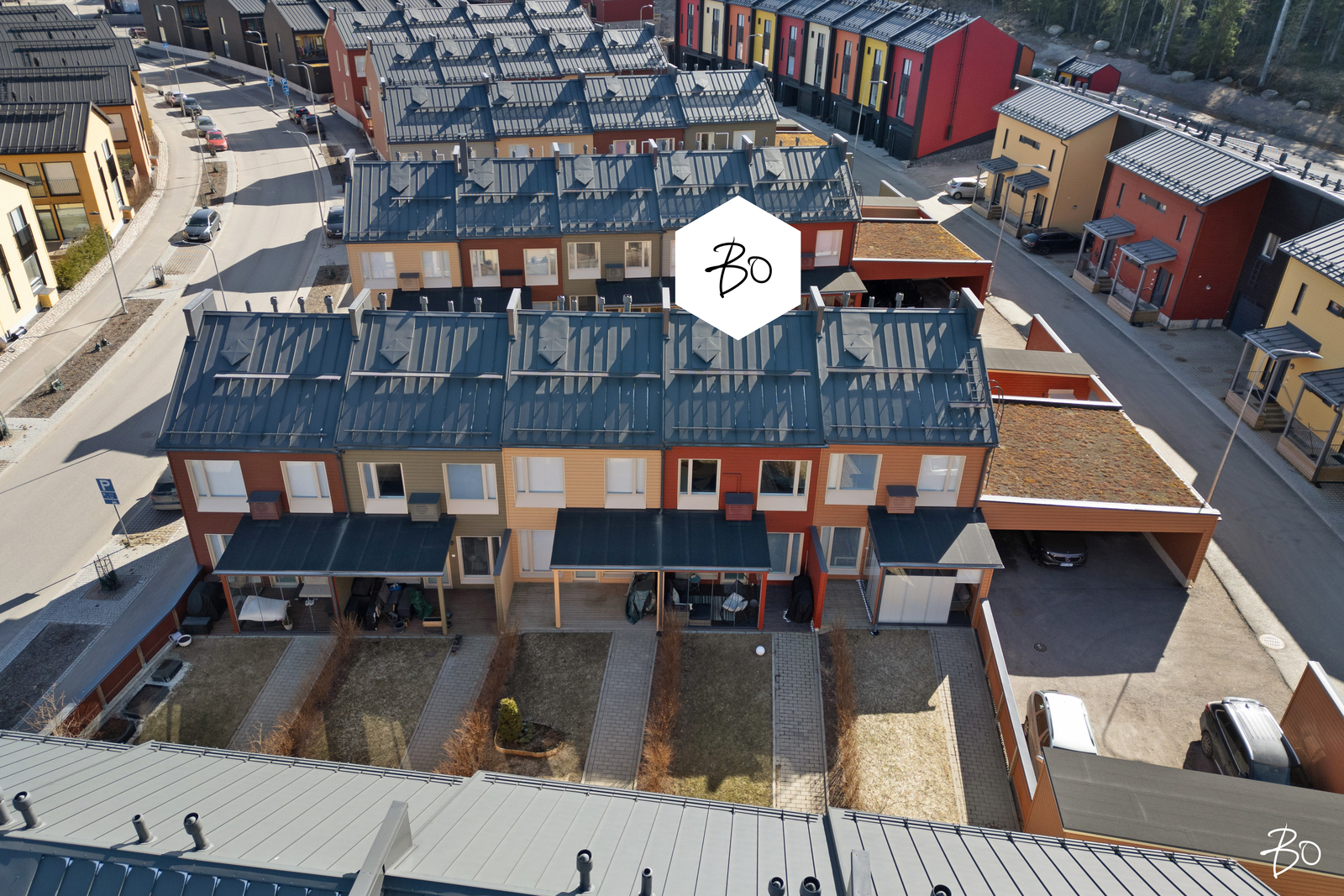 Neitoperhosentie 9 - kuva 21