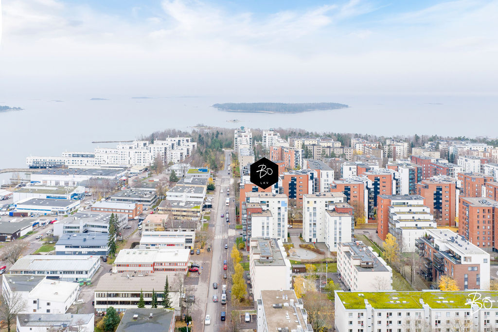 Nahkahousuntie 1 - kuva 21