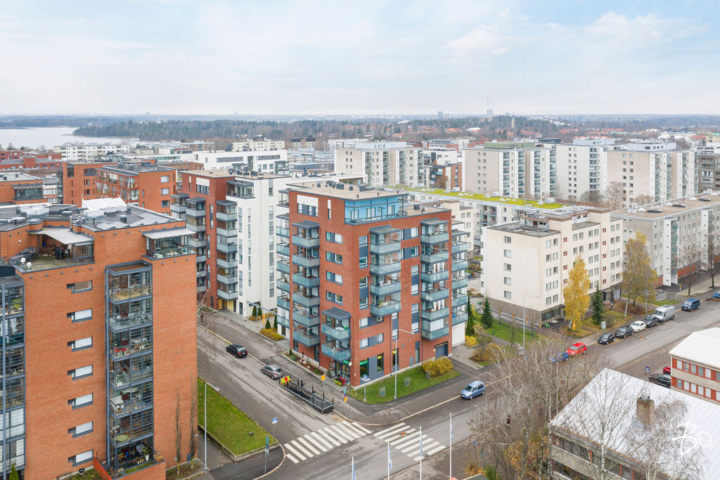 Nahkahousuntie 1 - kuva 18