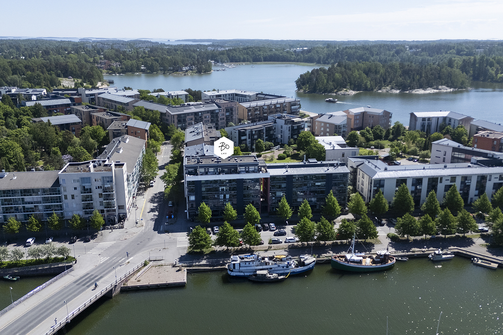 Laivalahdenkaari 42 - image 1