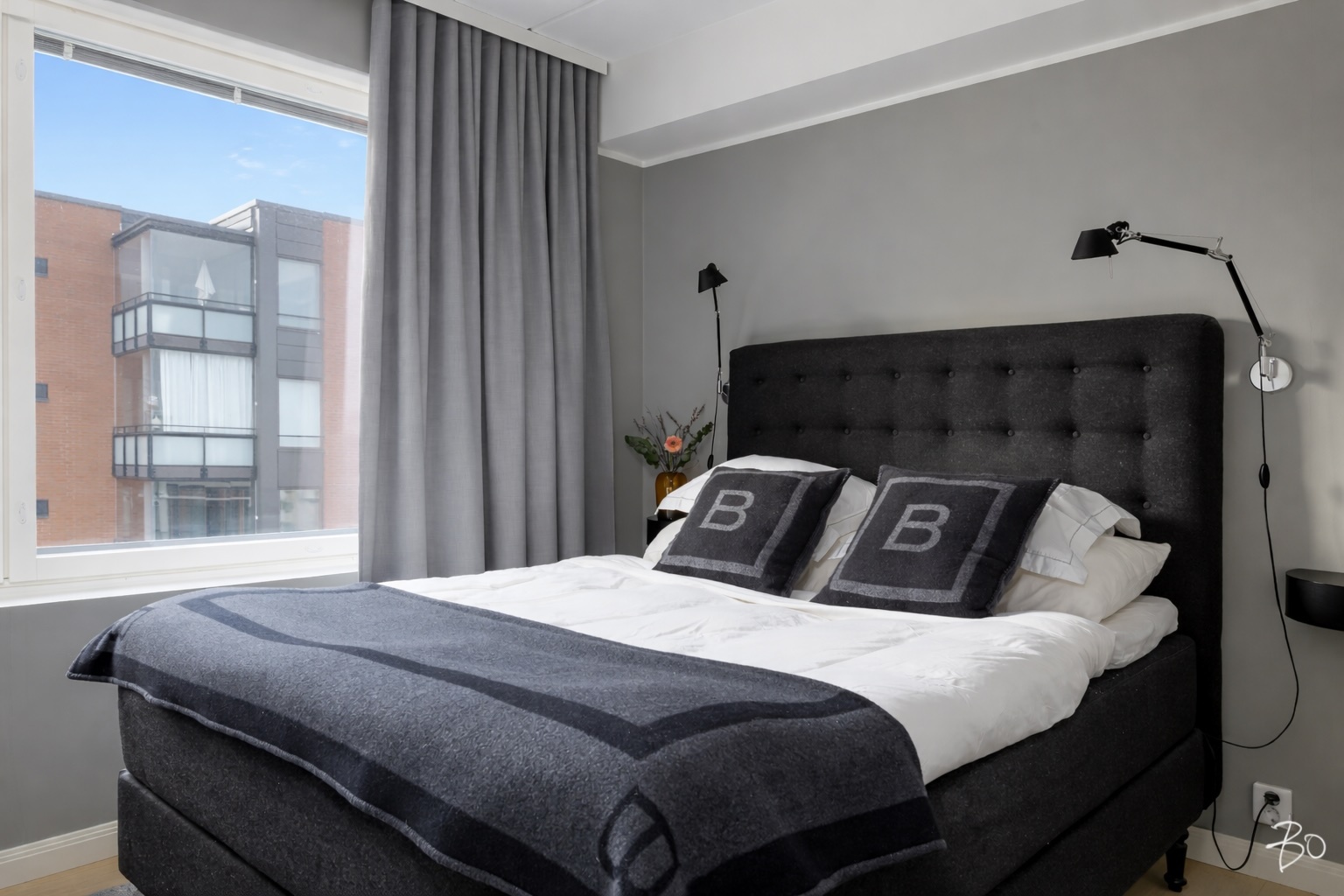 Nahkahousuntie 5 - kuva 12