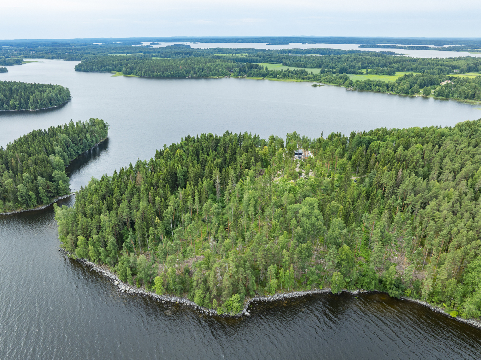 Karjusaarentie 265 - bild 1